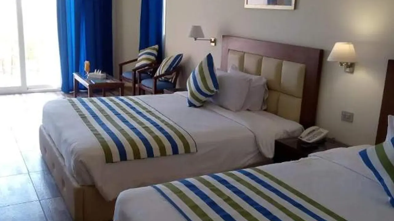 الفندق دوم مارينا - العين السخنة